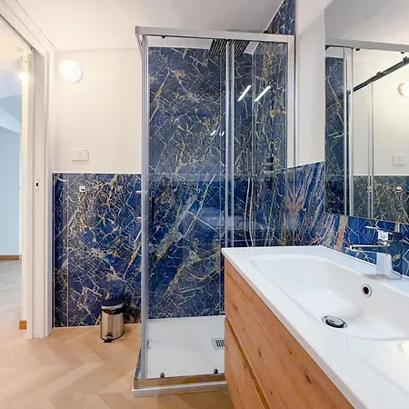 Vittorio Veneto Collection